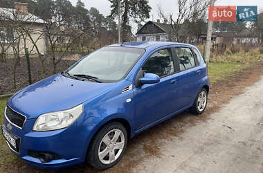 Хетчбек Chevrolet Aveo 2009 в 