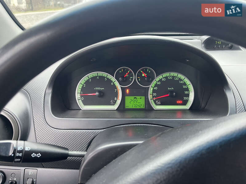 Хэтчбек Chevrolet Aveo 2009 в Ровно фото 11 Хэтчбек Chevrolet Aveo 2009 в Ровно