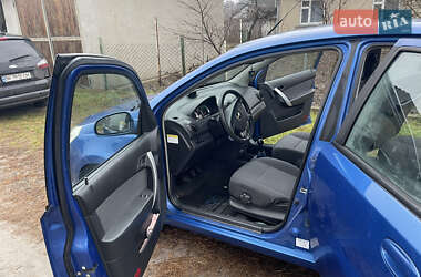 Хетчбек Chevrolet Aveo 2009 в 