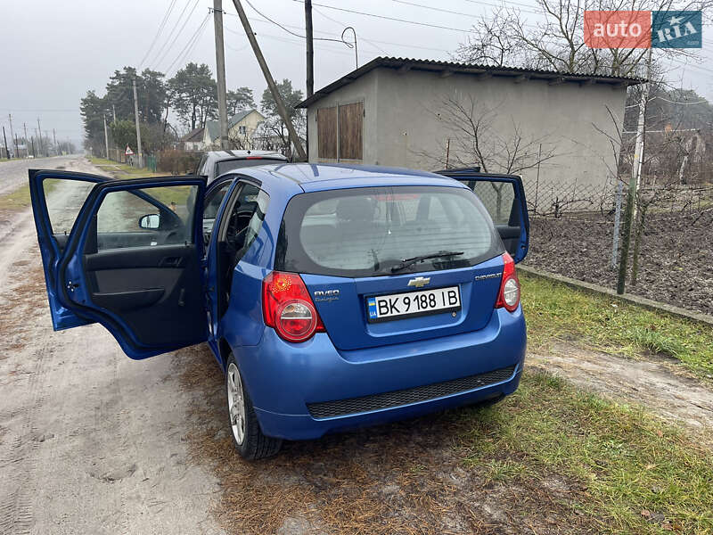 Хэтчбек Chevrolet Aveo 2009 в Ровно фото 15 Хэтчбек Chevrolet Aveo 2009 в Ровно