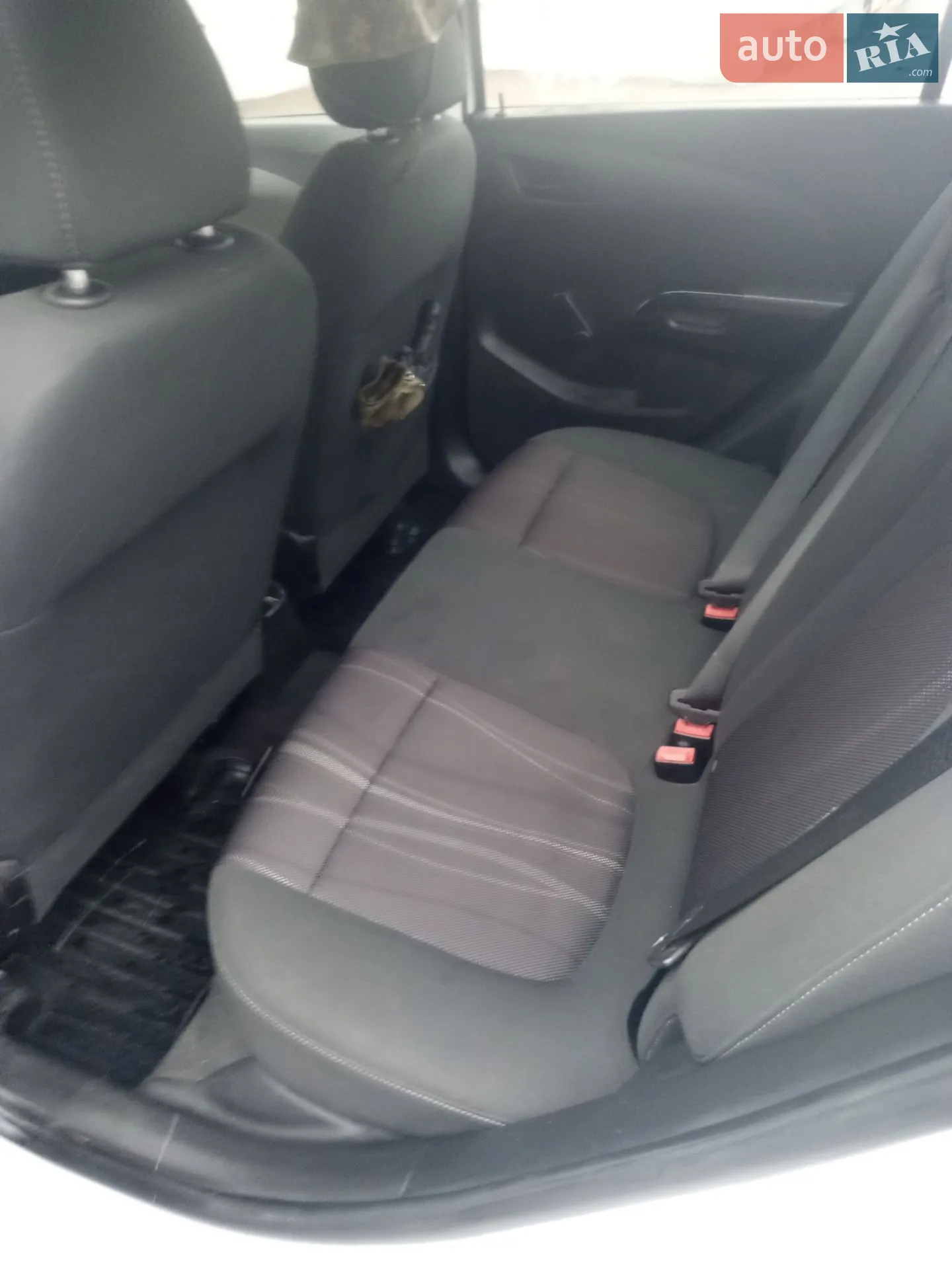 2012 Chevrolet Aveo - мініатюра 3