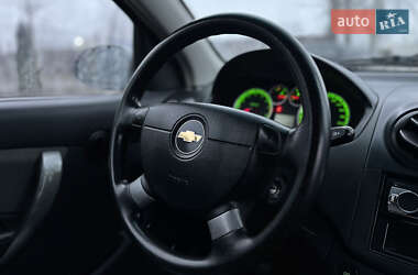 Хетчбек Chevrolet Aveo 2009 в Вінниці