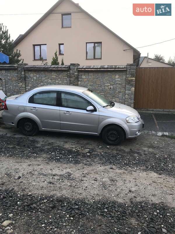 Седан Chevrolet Aveo 2008 в Хмельницком