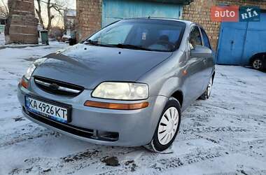 Седан Chevrolet Aveo 2005 в Києві