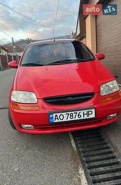 Седан Chevrolet Aveo 2005 в Мукачевому