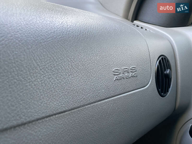 Седан Chevrolet Aveo 2005 в Киеве