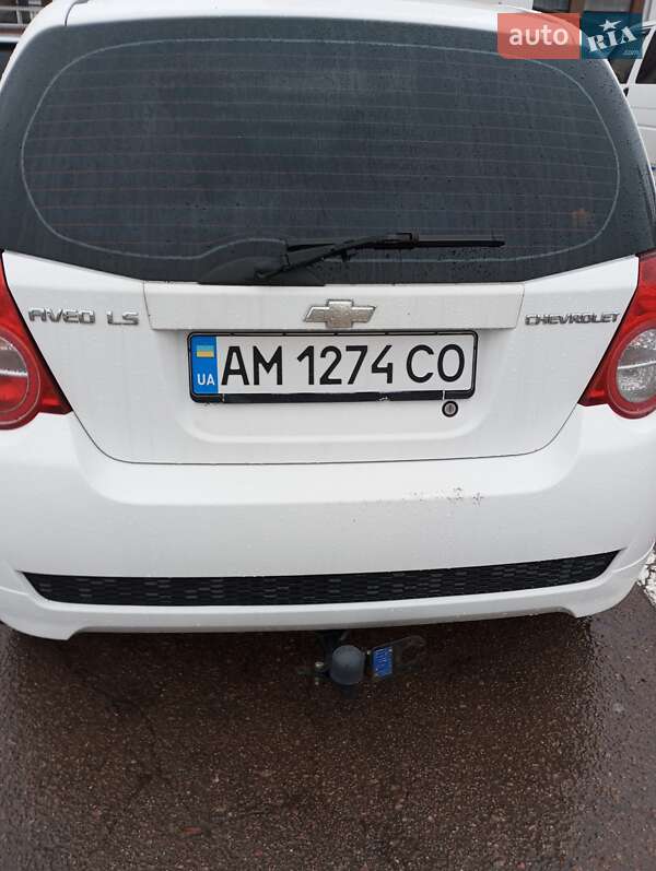 Хэтчбек Chevrolet Aveo 2008 в Житомире