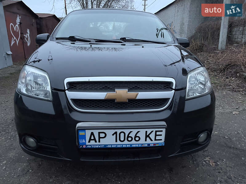 Седан Chevrolet Aveo 2006 в Запорожье