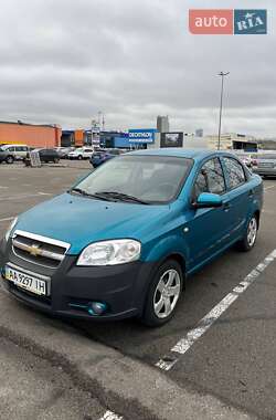 Седан Chevrolet Aveo 2008 в Києві