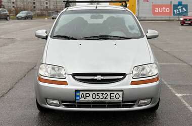 Хэтчбек Chevrolet Aveo 2005 в Запорожье