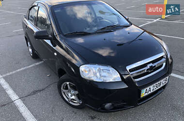 Седан Chevrolet Aveo 2006 в Броварах