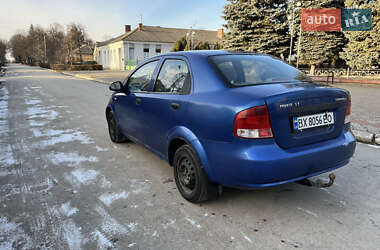 Седан Chevrolet Aveo 2005 в Хотині