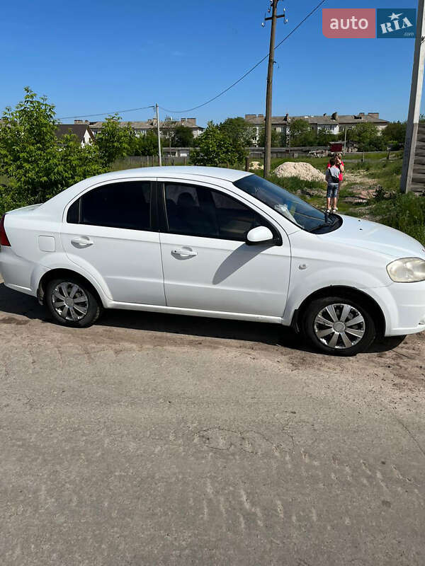 Седан Chevrolet Aveo 2007 в Овручі