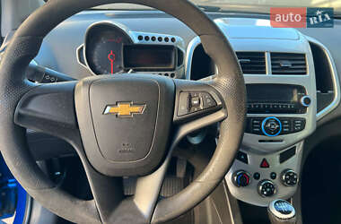 Седан Chevrolet Aveo 2012 в Одесі