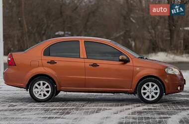 Седан Chevrolet Aveo 2007 в Дніпрі