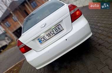 Седан Chevrolet Aveo 2007 в Чернівцях