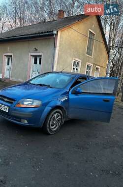 Хетчбек Chevrolet Aveo 2006 в Чернівцях