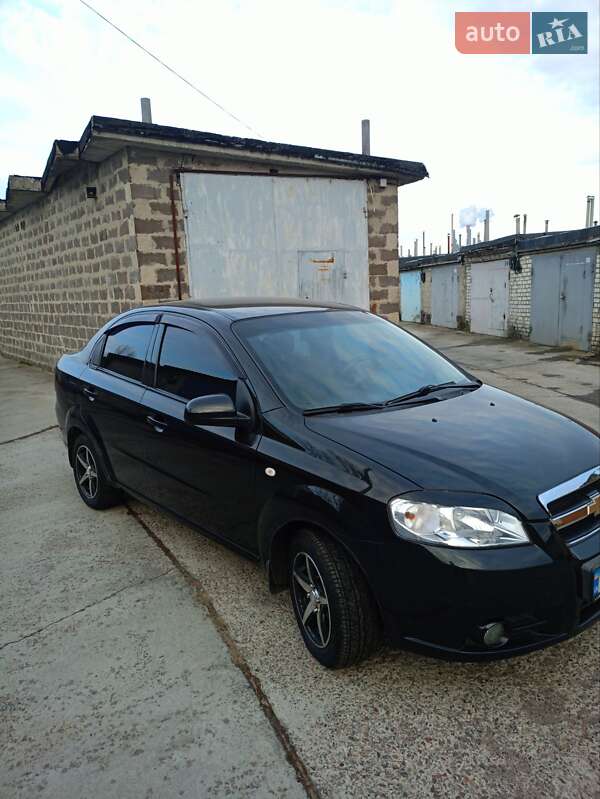 Седан Chevrolet Aveo 2008 в Киеве