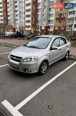 Седан Chevrolet Aveo 2007 в Киеве