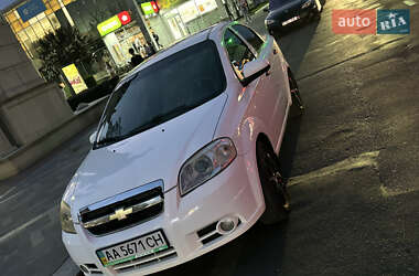 Седан Chevrolet Aveo 2010 в 
