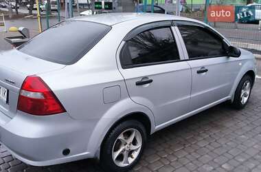 Седан Chevrolet Aveo 2006 в Запоріжжі