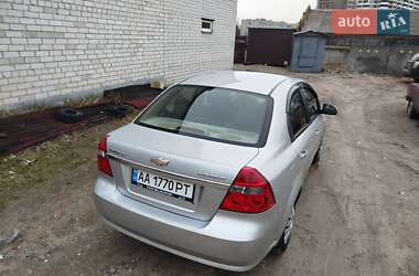 Седан Chevrolet Aveo 2008 в Києві