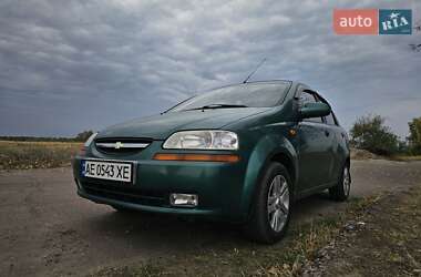 Седан Chevrolet Aveo 2005 в Дніпрі