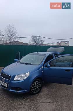 Хетчбек Chevrolet Aveo 2008 в Кропивницькому