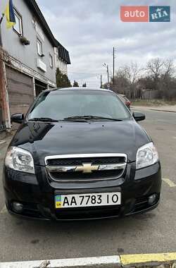 Седан Chevrolet Aveo 2010 в Киеве