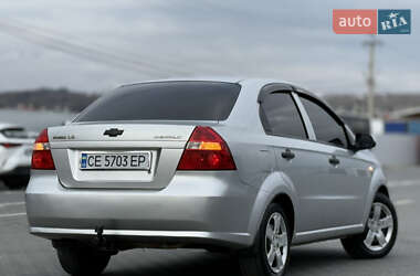 Седан Chevrolet Aveo 2008 в Черновцах