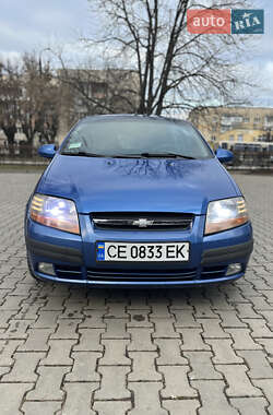 Хэтчбек Chevrolet Aveo 2006 в 