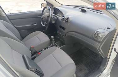 Седан Chevrolet Aveo 2011 в Харькове