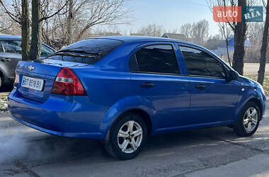 Седан Chevrolet Aveo 2006 в Новом Буге