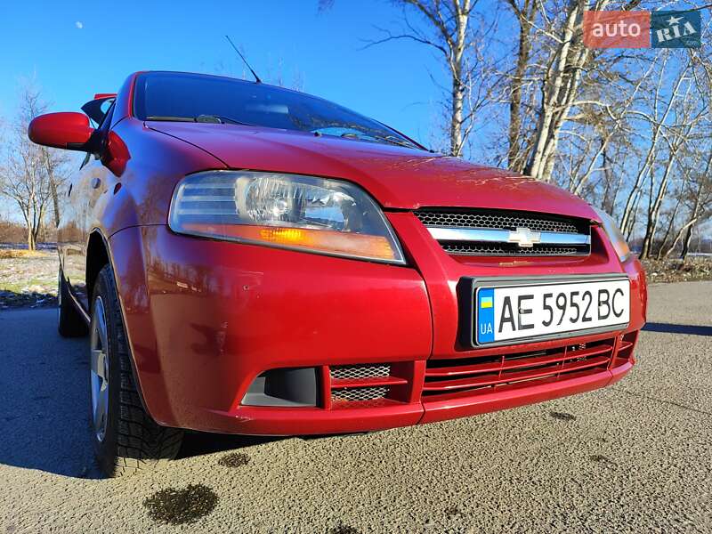 Хетчбек Chevrolet Aveo 2006 в Дніпрі