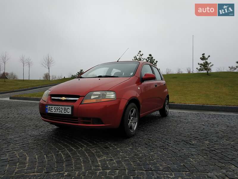 Хетчбек Chevrolet Aveo 2006 в Дніпрі