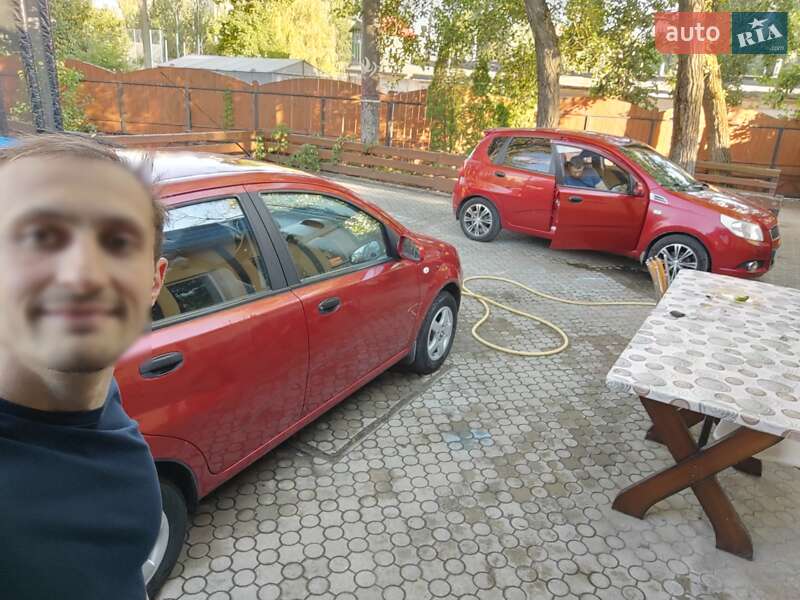 Хетчбек Chevrolet Aveo 2006 в Дніпрі