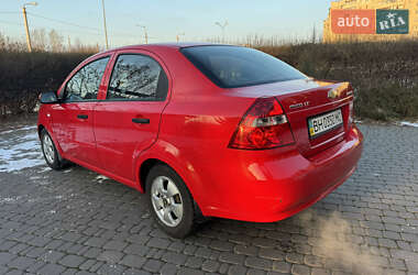 Седан Chevrolet Aveo 2010 в 