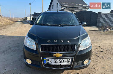 Хэтчбек Chevrolet Aveo 2008 в Ровно