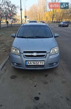 Седан Chevrolet Aveo 2007 в Броварах