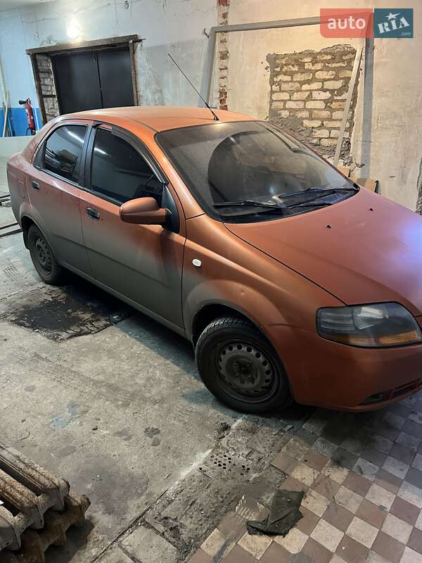 Седан Chevrolet Aveo 2006 в Дружковке