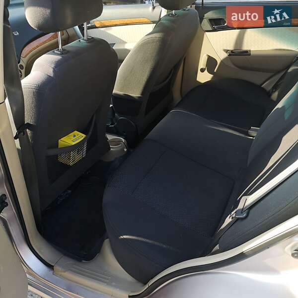 Седан Chevrolet Aveo 2008 в Киеве
