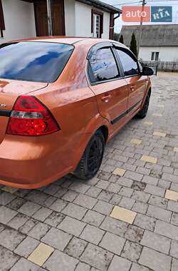 Седан Chevrolet Aveo 2008 в Новояворівську