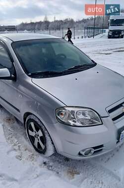 Седан Chevrolet Aveo 2008 в Жовтих Водах