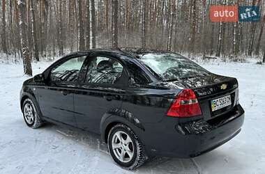 Седан Chevrolet Aveo 2011 в Кропивницком