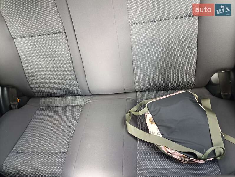 Седан Chevrolet Aveo 2007 в Лохвиці