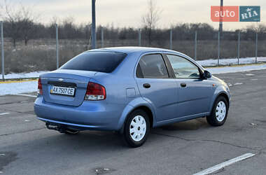 Седан Chevrolet Aveo 2005 в Запоріжжі