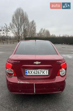 Седан Chevrolet Aveo 2012 в 