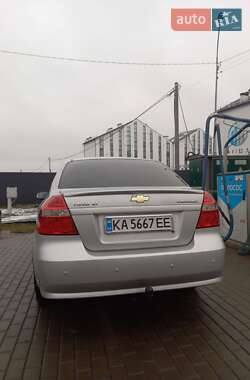 Седан Chevrolet Aveo 2007 в Киеве