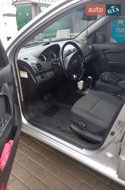 Седан Chevrolet Aveo 2007 в Киеве