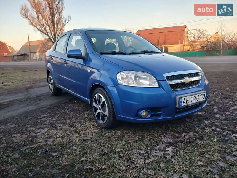 Седан Chevrolet Aveo 2008 в Дніпрі